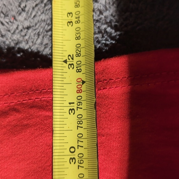 NHL| NWOT Vintage Calgary Flames NHL Red Short Sleeve T-shirt - Picture 9 of 12